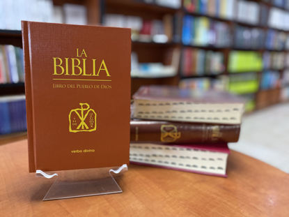 Foto de BIBLIA LIBRO DEL PUEBLO DE DIOS CARTONE*BLANCO Y NEGRO